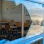 Ilustrasi ruang kelas rusak/istock