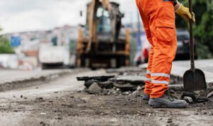 Ilustrasi peninggian jalan/istock