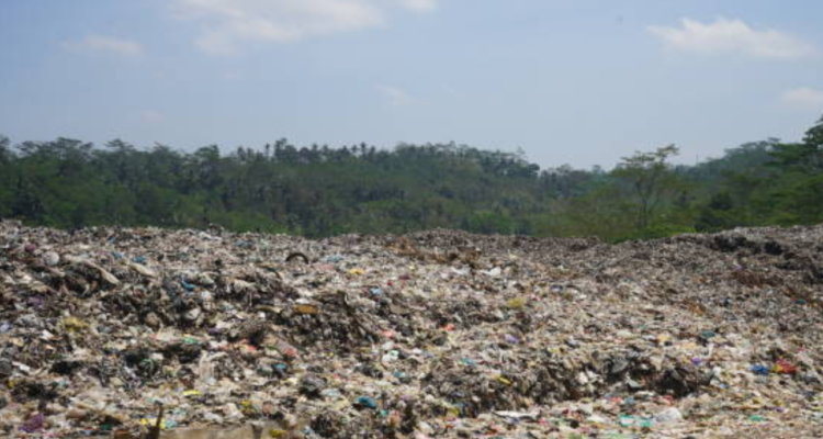 Ilustrasi TPST Bantargebang Hanya Akan Terima Sampah Residu