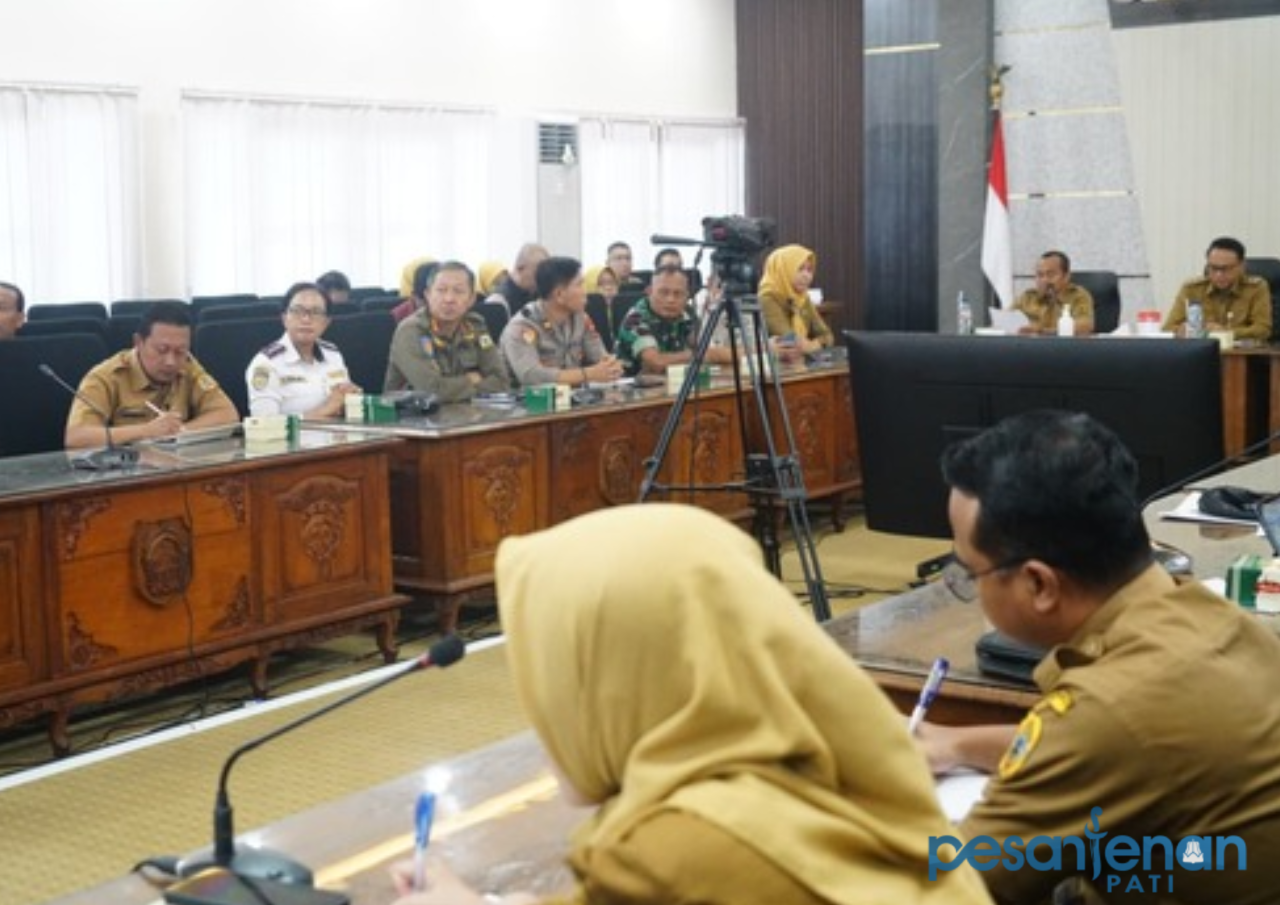 Rapat Koordinasi Evaluasi Gerai MPP danTim Satgas Percepatan Investasi Kabupaten Pati Pemkab Pati Percepat Investasi Melalui Kesiapan Gerai MPP