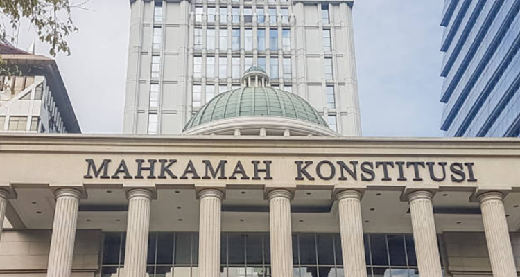 MK Putuskan Pilkada Tetap Dilakukan Langsung oleh Rakyat