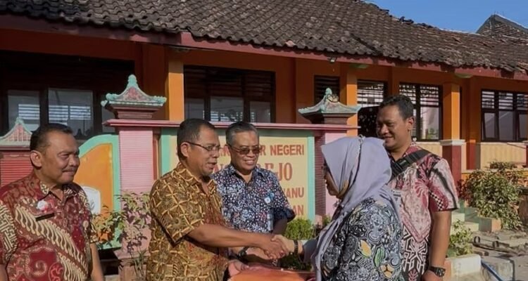 SDN Tanggirejo Grobogan Rusak, Pemprov Jateng Pastikan Ada Bantuan Revitalisasi/jatengprov SDN Tanggirejo Grobogan Rusak, Pemprov Jateng Pastikan Ada Bantuan Revitalisasi/jatengprov