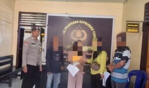 Perempuan di Sulteng Tagih Utang dengan Ancaman dan Kata Kasar Berujung Damai/tribatranews Perempuan di Sulteng Tagih Utang dengan Ancaman dan Kata Kasar Berujung Damai/tribatranews