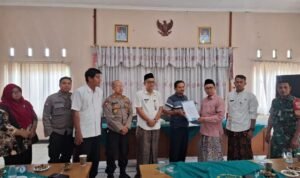 Polemik Makam Dekat Pemukiman di Kudus, Warga Terima dengan Sejumlah Syarat /polres kudus Polemik Makam Dekat Pemukiman di Kudus, Warga Terima dengan Sejumlah Syarat /polres kudus