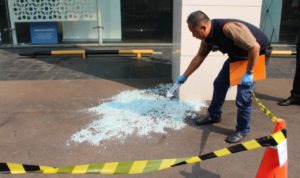 Kaca Gedung BGN Pecah /humas polri Kaca Gedung BGN Pecah /humas polri