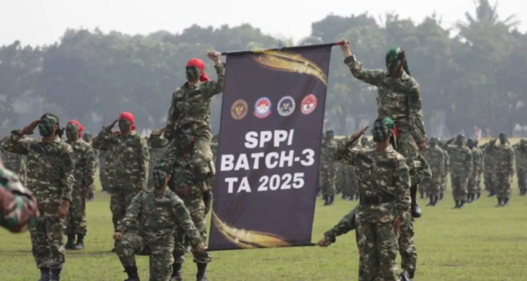 Ilustrasi Komcad Diduga Kelelahan dan Kena Serangan Panas, ASN Kementerian Ekraf Meninggal Saat Ikuti Komcad