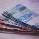 Ilustrasi uang rupiah BI Masih Cetak Uang Rupiah Bertanda Tangan Mantan Menkeu Purbaya