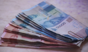 Ilustrasi uang rupiah BI Masih Cetak Uang Rupiah Bertanda Tangan Mantan Menkeu Purbaya