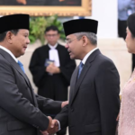 Presiden Prabowo Lantik Suahasil Nazara Jadi Menteri Keuangan RI Prabowo Copot Purbaya dari Jabatannya sebagai Menteri Keuangan, Suahasil Nazara Jadi Pengganti