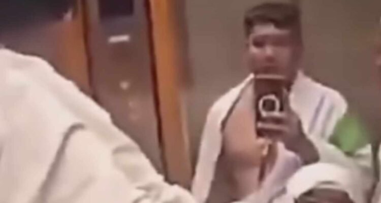 Viral Pendamping Umrah Hina Jemaah Lansia/tangkap layar Viral Pendamping Umrah Hina Jemaah Lansia/tangkap layar