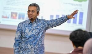 Menkeu RI Sebut Anggaran Program Sekolah Gratis untuk Tahun 2027 Capai Rp824 T Menkeu RI Sebut Anggaran Program Sekolah Gratis untuk Tahun 2027 Capai Rp824 T