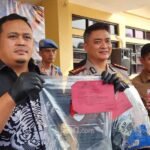 Anak 15 Tahun di Bandung Jadi Korban Penganiayaan Ayah hingga Tewas Karena Bela Ibunya Anak 15 Tahun di Bandung Jadi Korban Penganiayaan Ayah hingga Tewas Karena Bela Ibunya