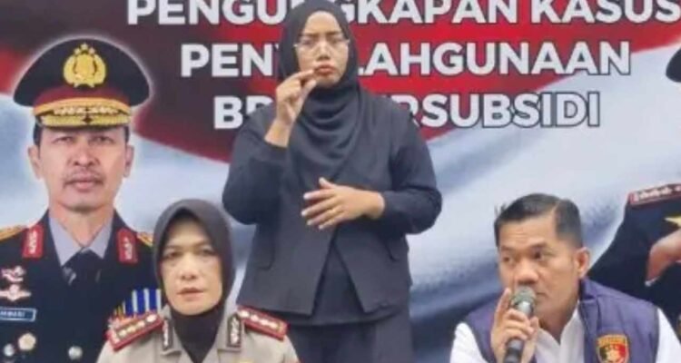 Penimbunan BBM Subsidi di Sumbar, Pelaku Sembunyikan di Box Ikan/humas polri